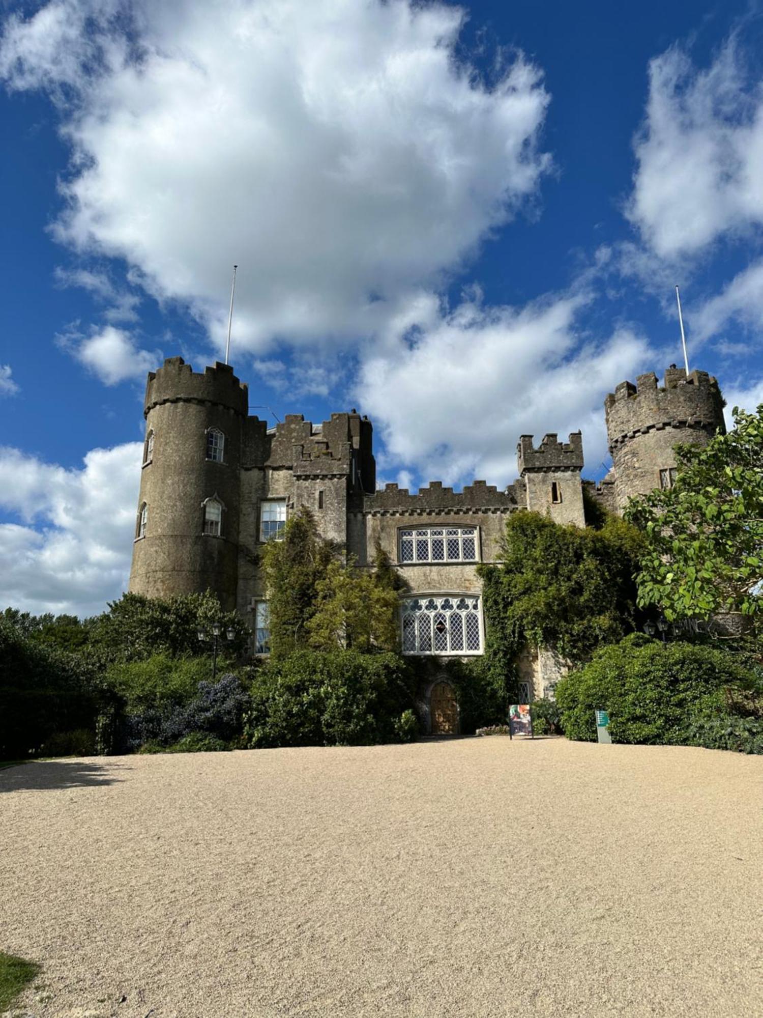 Malahide Guest Rooms Exterior photo